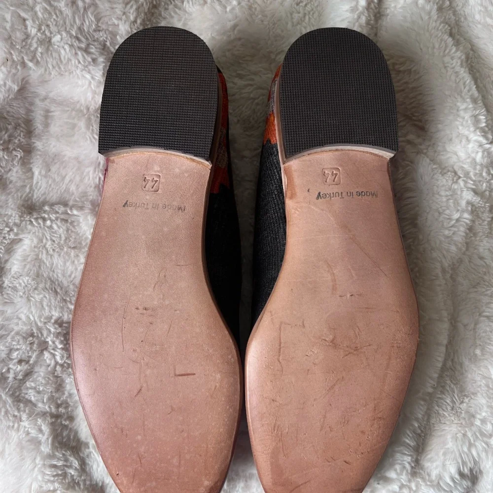 Men’s Size 44, Jewel tone Turkish Kilim Loafers - Picture 6 of 7